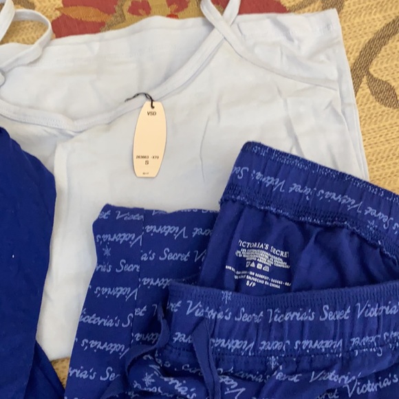Victoria Secret pajama set - Picture 3 of 4